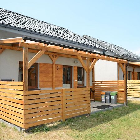 Zakatek W Zaciszu Villa Ustka Exterior photo